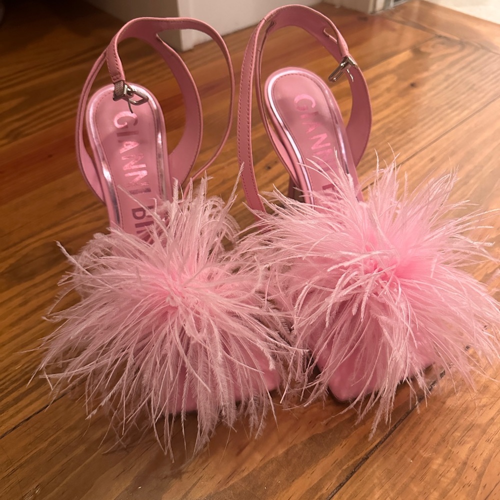 Gianni Bini Pink Feathered Heels